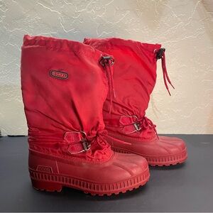Sorel Women’s Size 5 Crimson Snow Boots